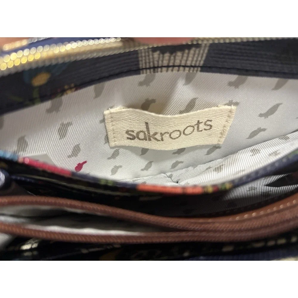 Sakroots Artist Circle Zip Around Wallet Peace Floral Blue Vegan Wallet